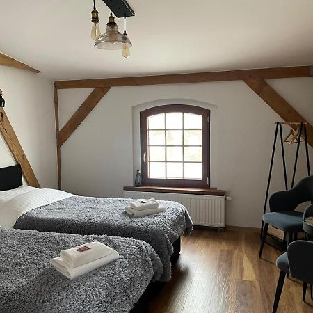 Miodosytnia Hotell Chwarszczany Eksteriør bilde